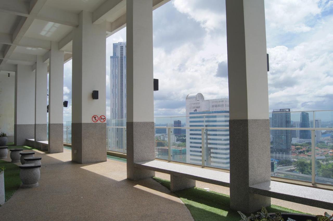 Twin Galaxy Suites By Iconic Bliss Johor Bahru Esterno foto