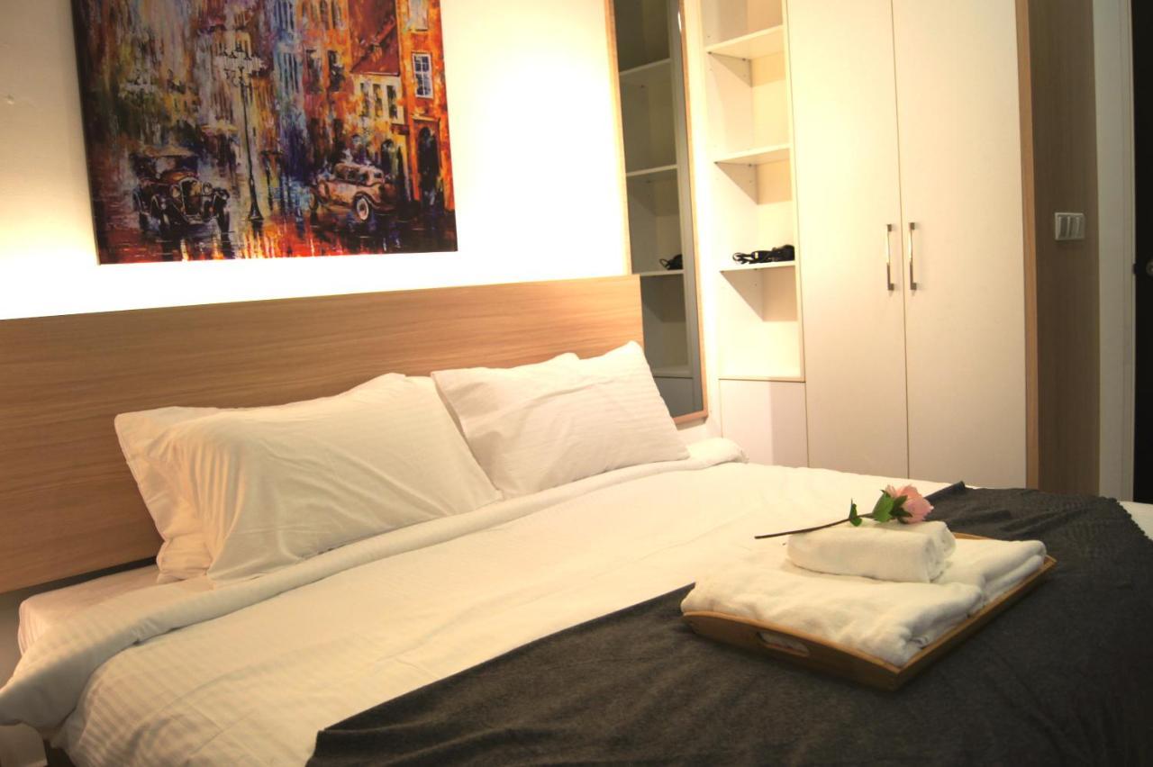 Twin Galaxy Suites By Iconic Bliss Johor Bahru Esterno foto
